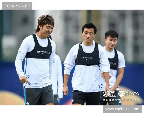 广州富力队迎战劲敌全力争胜助力球队冲击联赛前列目标